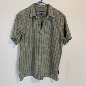 Patagonia Worn Wear M's Puckerware Shirt matcha green SZ L organic cotton blend